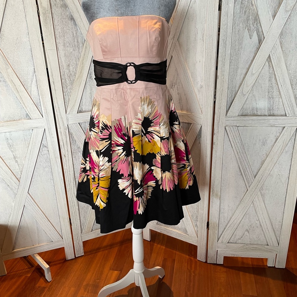 Flirty Strapless Party dress
